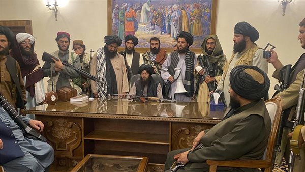 طالبان تسيطر على