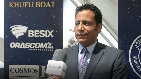 الدكتور الطيب عباس،