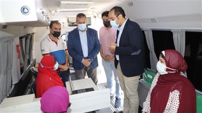 محافظ المنوفية يتفقد أول مركز تكنولوجي متنقل لتقديم الخدمات الحكومية للمواطنين │صور
