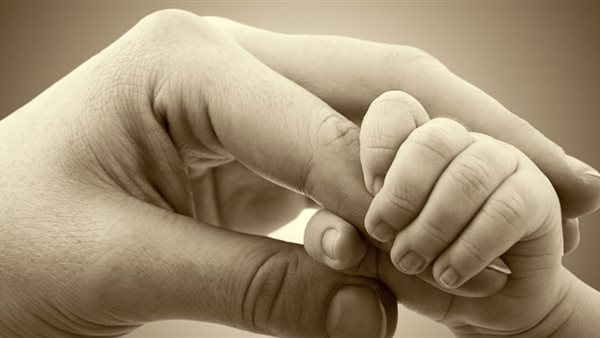 أمومة وطفولة - تعبيرية