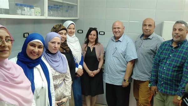 الدكتور أشرف خليل