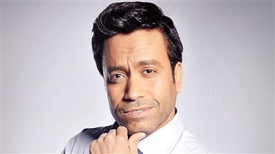 تطورات الحالة الصحية لـ سامح حسين.. وزوجته: ربنا يكمل شفاك على خير