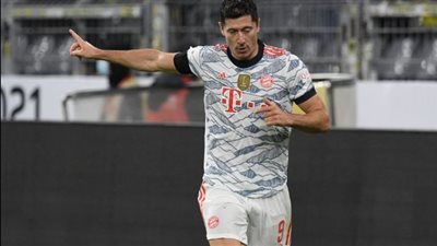 ليفاندوفسكي: لا أفكر في الحذاء الذهبي