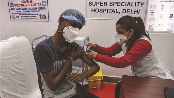 التطعيمات في الهند