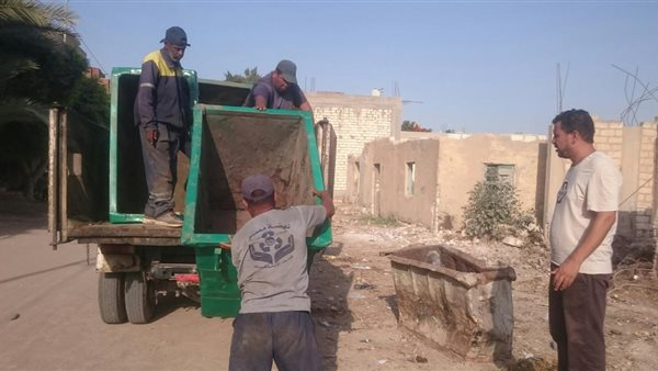 صناديق قمامة جديدة