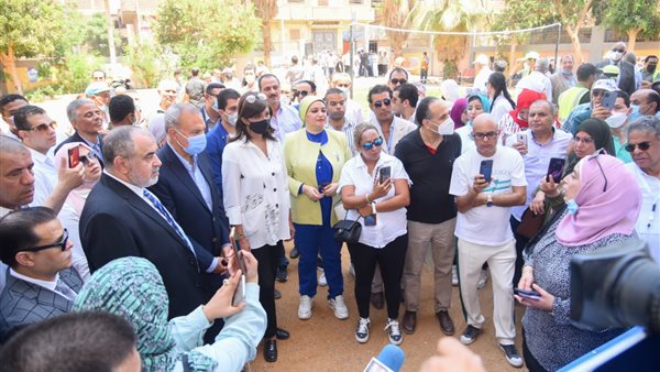 زيارة إلى مشروعات