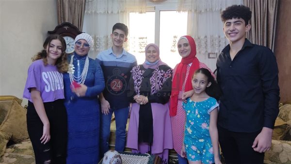 محمد أمين وأسرته