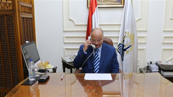 محافظ القاهرة يهنئ