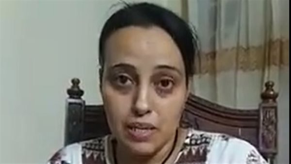  والدة أحد الأطفال