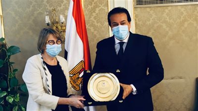 وزير التعليم العالي يستقبل سفيرة فنلندا بمناسبة انتهاء فترة عملها بالقاهرة