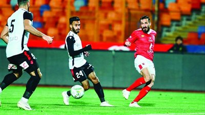 الأهلي يطلب حكامًا أجانب في مبارياته بالسوبر وكأس مصر