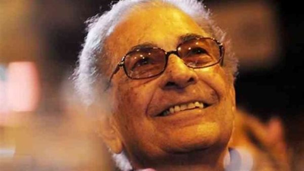 الكاتب الصحفي والأديب