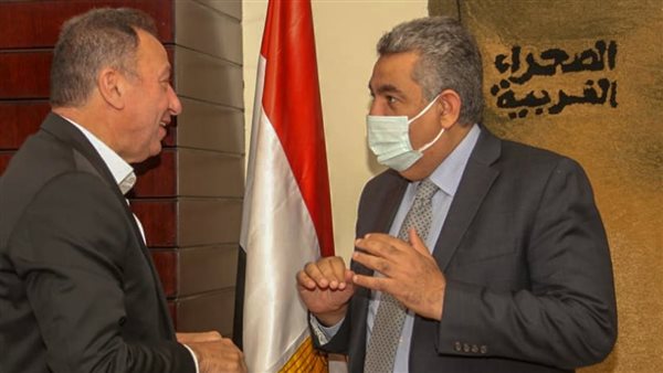 أحمد مجاهد - محمود