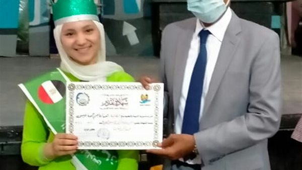 طالبات الفيوم يحققن