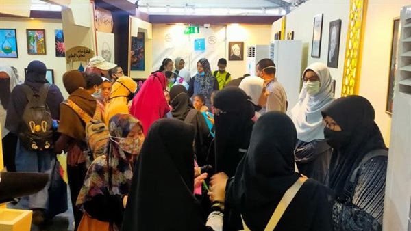 زحام الجمهور أمام