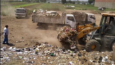 رفع 40 طن قمامة في حملات بقرى دسوق بكفر الشيخ