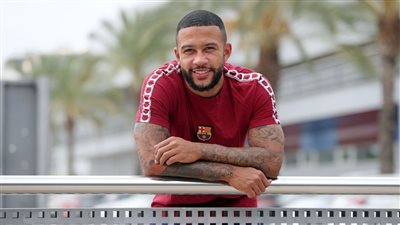 ممفيس ديباي: لم أستطع قول مرحبًا لـ ميسي