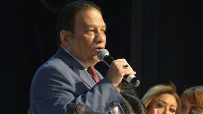 المخرج خالد عبده يكشف سبب العرض الأول لمسرحية زقاق المدق بالإسكندرية