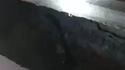 هبوط أرضي بعمق 3 أمتار بحي الزهور في بورسعيد  فيديو 