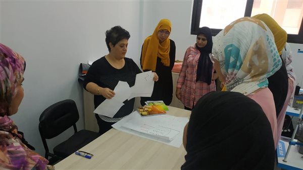 مركز شباب الحي الإماراتي