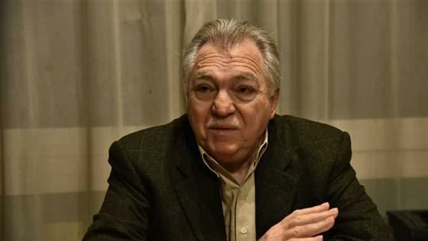 محمود أباظة