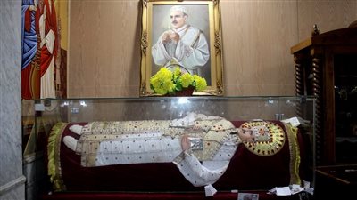 كان البابا شنودة تلميذه.. أبرز المعلومات عن حبيب جرجس في ذكرى وفاته
