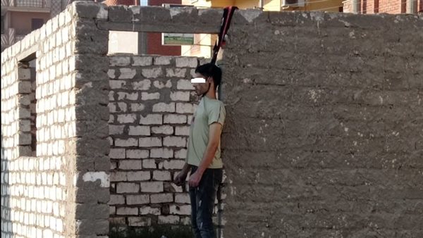 انتحار شاب شنقا بالبحيرة