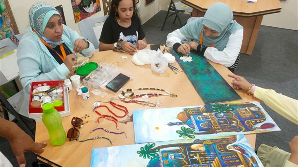 ورشة الأرهر بمعرض