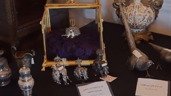 مقتنيات شقة الزمالك