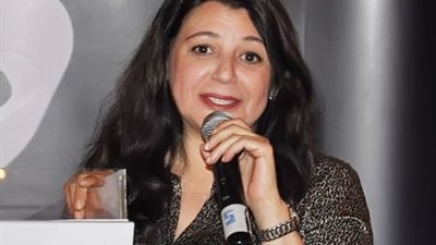 أثارت الجدل بشأن ديانتها.. معلومات عن حنان سليمان في يوم ميلادها