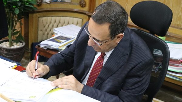  الدكتور محمد عبد