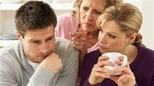 الأم والزوجة