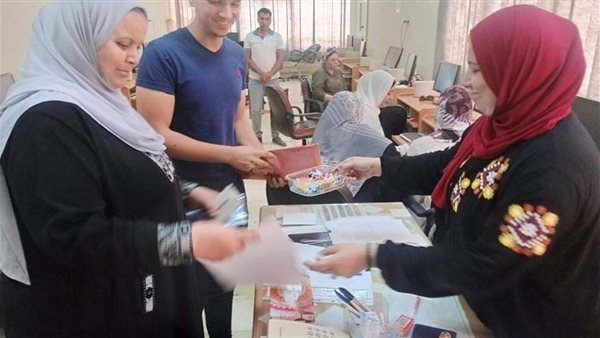 إقبال علي مكاتب التنسيق