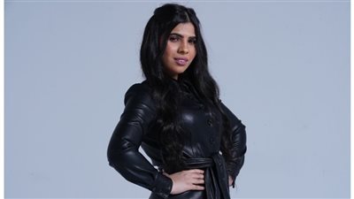  فيني اللي مكفيني.. أغنية جديدة تجمع أسامة الهندي ومنى