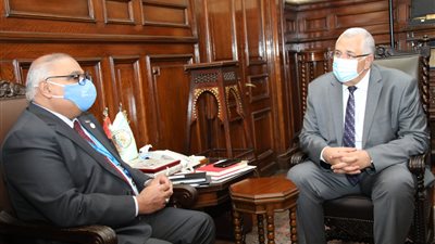 وزير الزراعة يجتمع بممثل برنامج الغذاء العالمي لبحث نتائج المشروعات الزراعية المشتركة