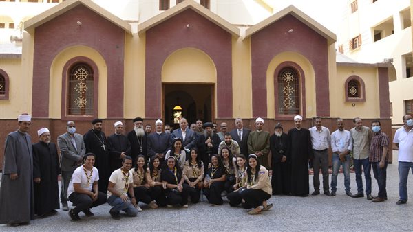 محافظ أسيوط