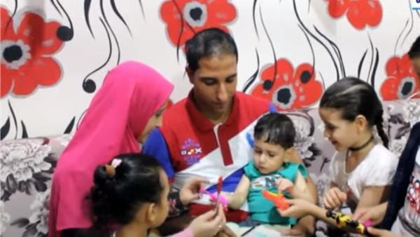 أسرة الطفل مصطفى