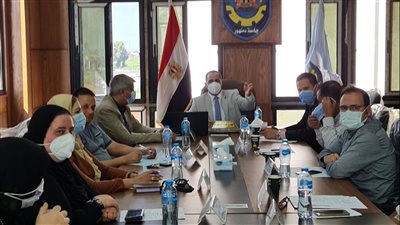 عقد مجلس جامعة دمنهور لخدمة المجتمع بكلية الهندسة لأول مرة