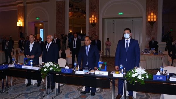 وزير المالية خلال