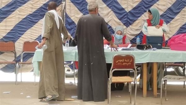 تلقي لقاح كورونا