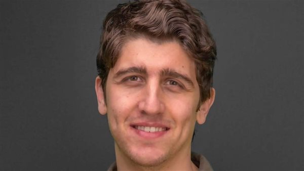  الدكتور آدم بطاينة