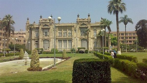 جامعة عين شمس 