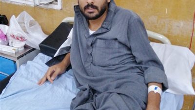 شاب يستغيث لعلاج أخيه المصاب بمرض الهيموفيليا | صور