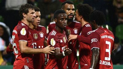 بايرن ميونخ يكتسح باير ليفركوزن بخماسية في الدوري الألماني