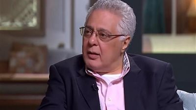 توفيق عبد الحميد: فيلم ريش لا يسيء إلى مصر.. والرئيس دائمًا يهتم بالعشوائيات