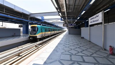 الشركة الفرنسية تجري اختبارًا لقطار كوري ضمن التشغيل اليومي للخط الثالث لمترو الأنفاق