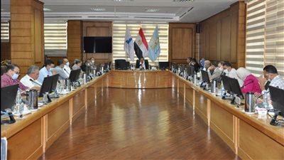 رئيس جامعة كفر الشيخ يؤكد استمرار المساهمة بفاعلية في دعم حياة كريمة