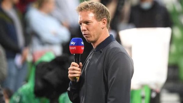 جوليان ناجلسمان