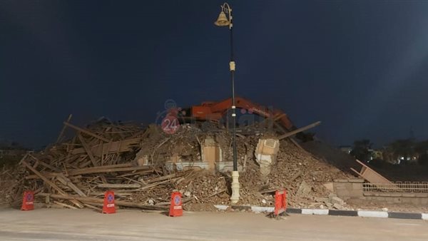 قصر أندراوس بعد الإزالة