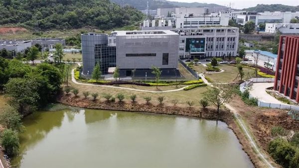 معمل مختبرات فى الصين